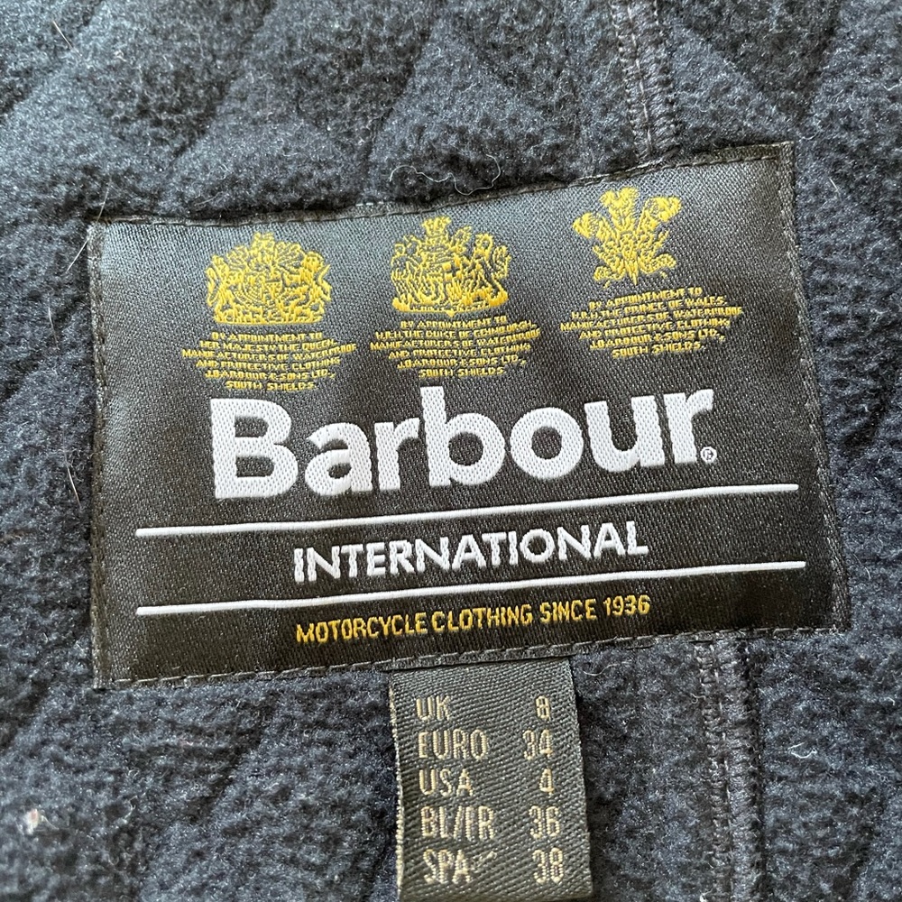 Barbour belted jacket - Picture 11 of 12